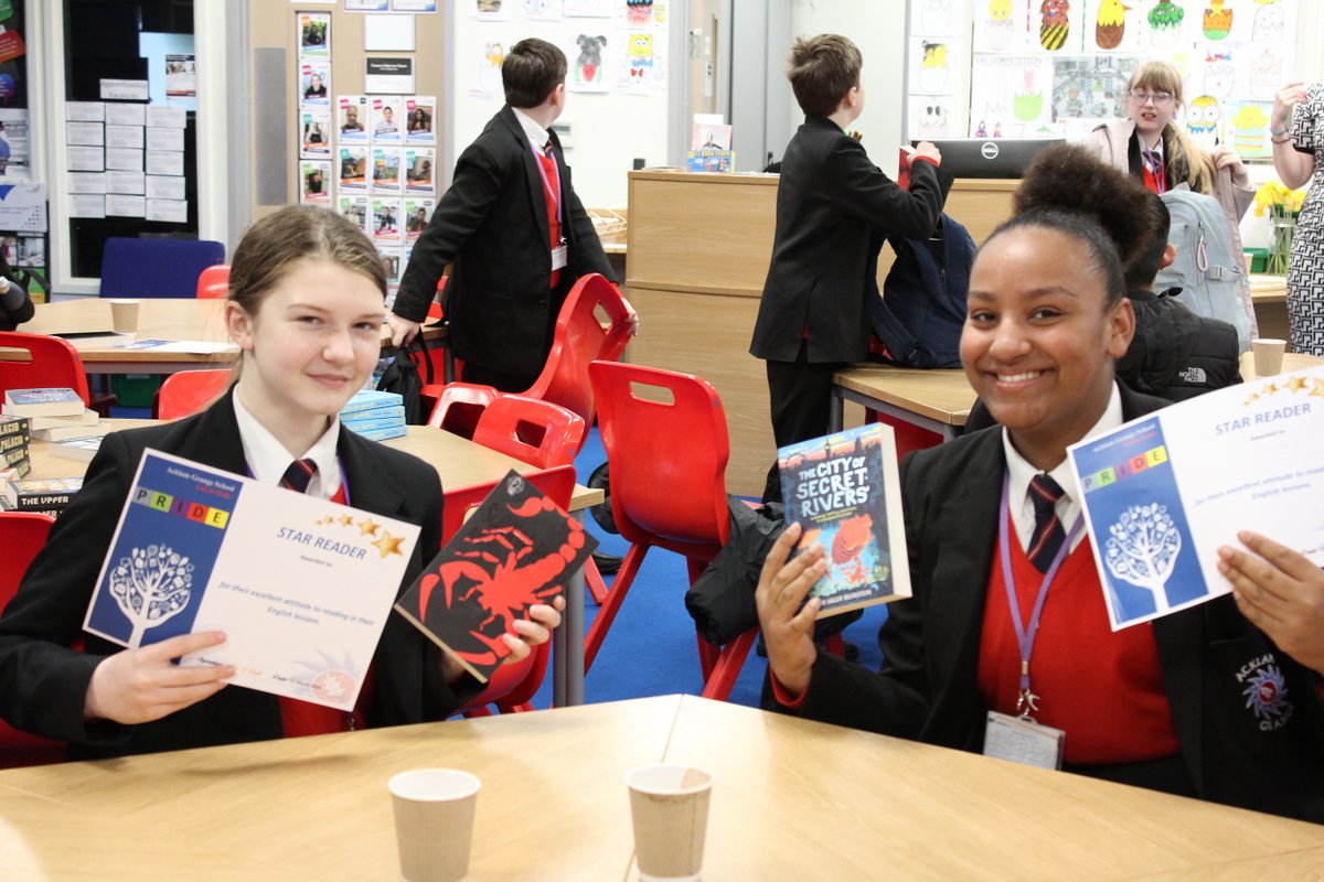 Yesterday we celebrated our AGS Star Readers with a special Hot Chocolate with the Head for their outstanding effort in English. They received a certificate, an Easter treat and picked a book to take home! 📚✨