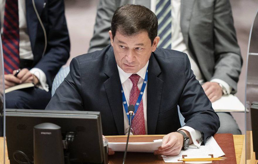 MarioNawfal's tweet image. 🚨BREAKING: RUSSIA AND CHINA BLOCK U.S. UN GAZA RESOLUTION
Russia and China vetoed a U.S. draft resolution on Gaza, criticizing it for lacking a ceasefire demand and enabling Israeli military actions.
This marks the fourth time the UN Security Council has failed to agree on a…