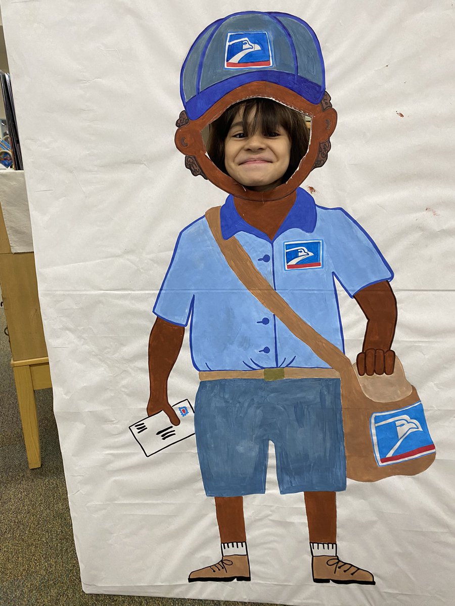 2nd annual Career Cafe was a success <a href="/southdaviselem1/">southdaviselementary</a>  @aisdlibsrv  #careerday