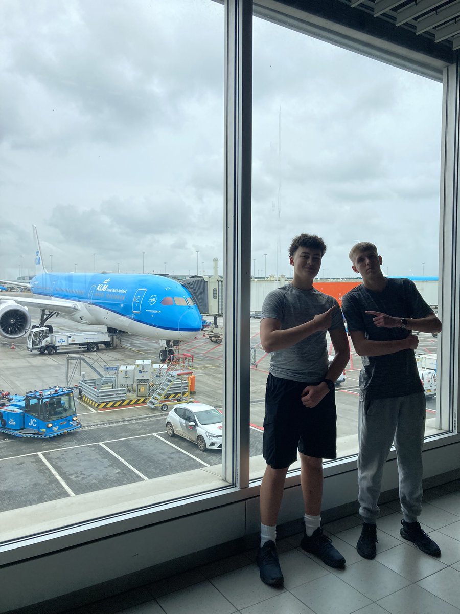 PontHighEnglish tweet media