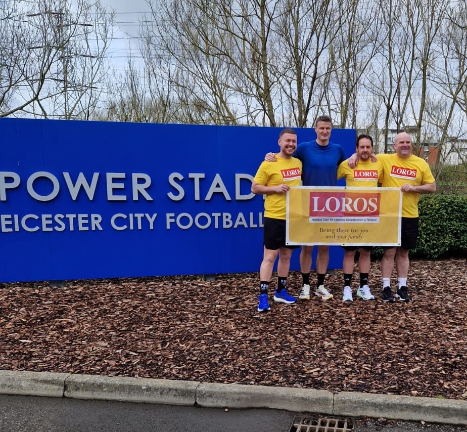 Rob has begun a 24 hour long run around the King Power Stadium! Rob will be running 5km every hour from 11am today raising money for LOROS- if you're about come along and join him or give them all a cheer and some moral support! Thank you Rob and co! 🤩⭐️
