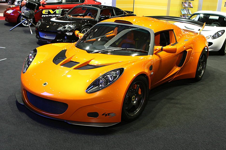 ObscureSupercar's tweet photo. ...another little-known Lotus Elise homologation was the Exige GT3 in 2007, built to homologate the car in GT3 racing.

Lightly tuned to 271hp, production failed to get off the ground with the prototype surviving in the Netherlands.

📸 Lotuscars. se / Ultimatecarpage https://t.co/oiiIFoei0m