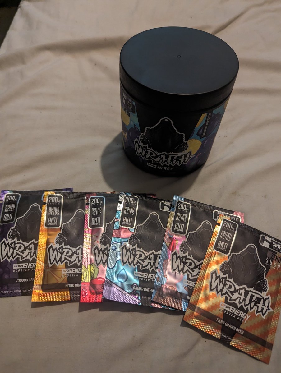 My new Blueberry Lemonade has arrived. Big thanks to <a href="/WraithEnergy/">Wraith®</a> for the bonus sachets 😁 there is a couple in there I've not yet tried.