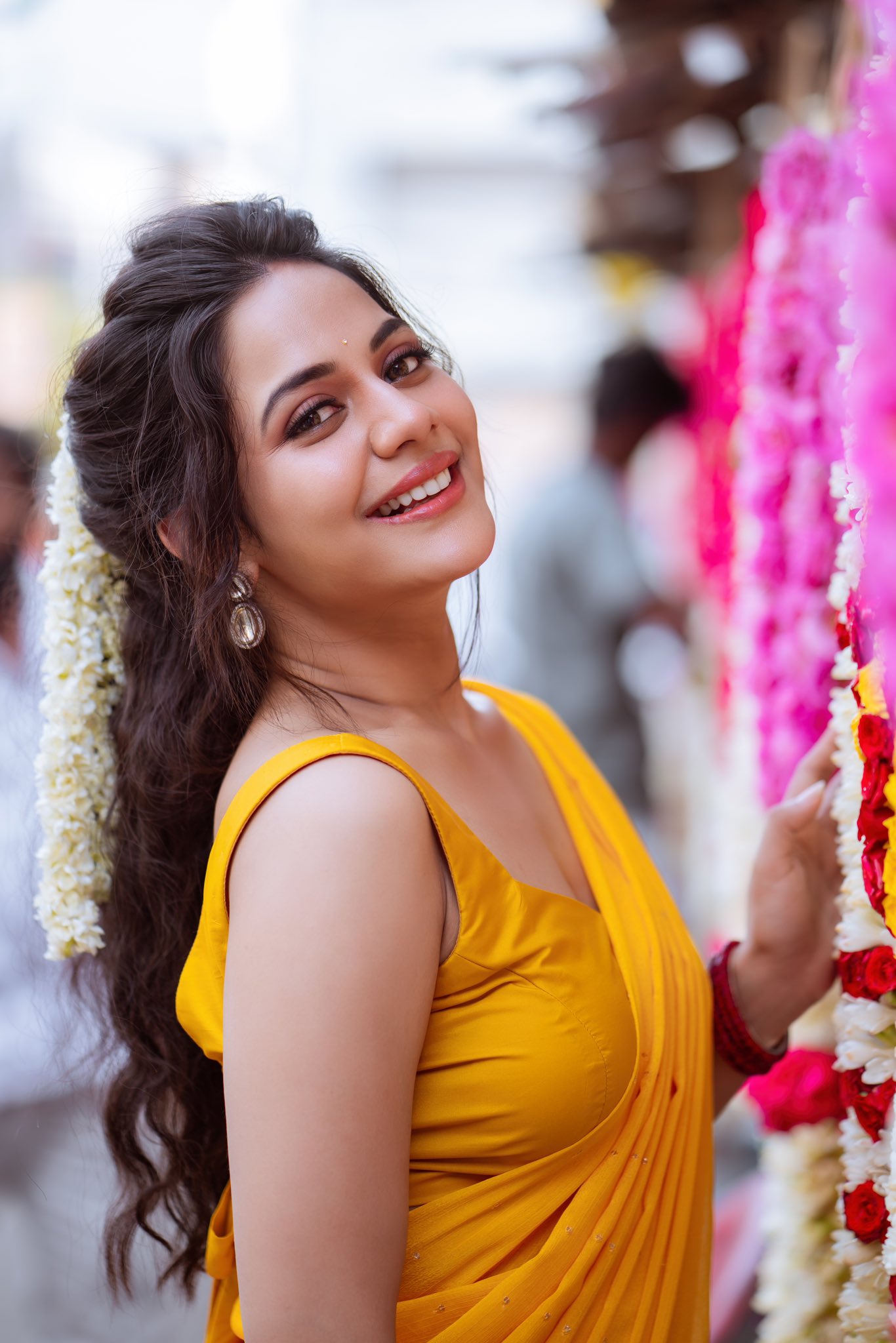 GJR9W9OXwAAxLku?format=jpg&name=large