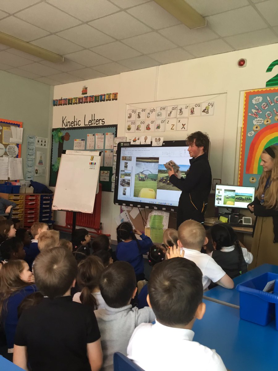 Year 2 enjoyed meeting the dairy farmer and learning about how the cows are milked. @MattSPeet #MowmacreAspirations24