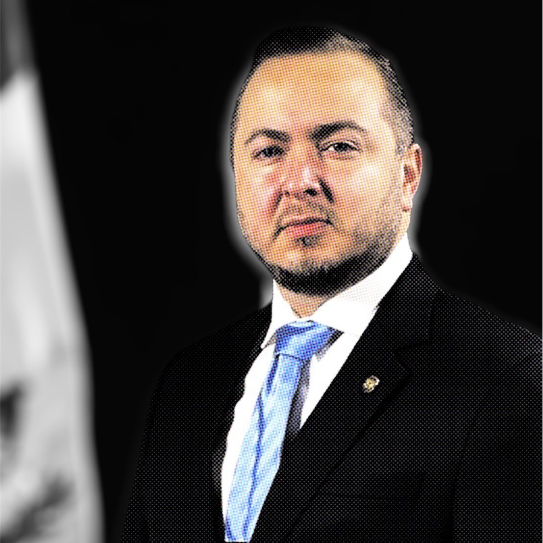 Parte 2 #PasaportesDiplomáticos José Ubico, exdiputado y quien actualmente tiene un proceso de extradición en EE.UU. por narcotráfico, tiene un pasaporte diplomático y el @GuatemalaGob no se lo quita Investigación junto a @Sonny_Figueroa en @VoxPopuliGuate ▶️…