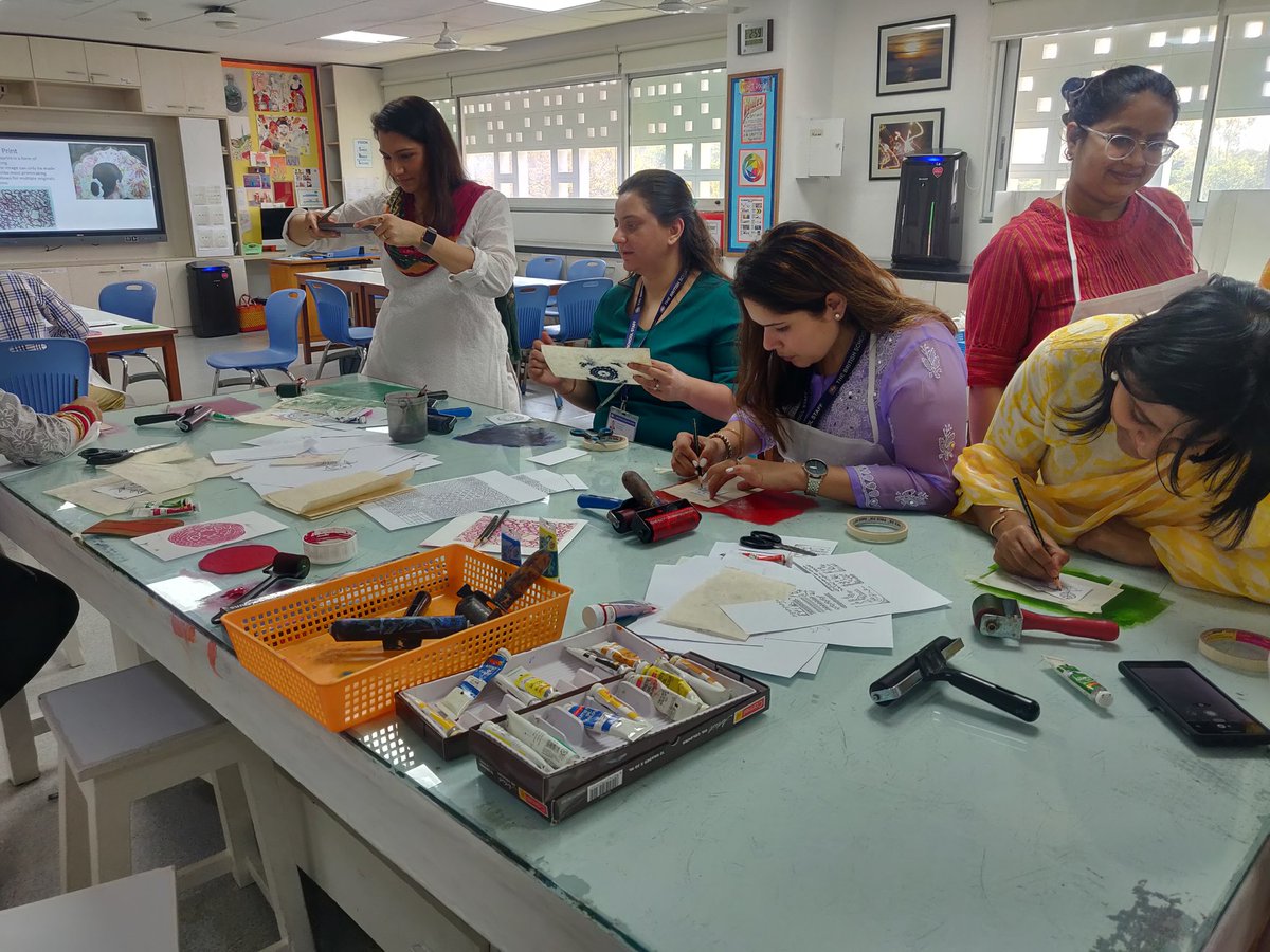 End of term mindfulness by the Art department @TBS_Delhi Loved learning and exploring a new art form - mono print! #cpd #endofterm3 @cpd_tbs @Year1_Tbs