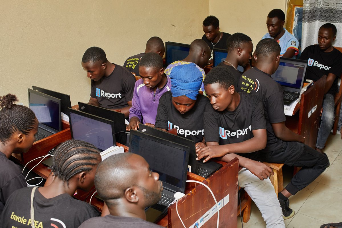 À Goma, ces jeunes déplacés de guerre sont formés en informatique par le @JeunesseCN_RDC avec le soutien d'<a href="/UNICEFDRC/">UNICEF en RDC</a>.🇨🇩

Une opportunité pour ces jeunes, malgré leur situation, de développer leurs compétences. 💻
 
Il est inacceptable qu'une génération de jeunes soit oubliée. ☮️