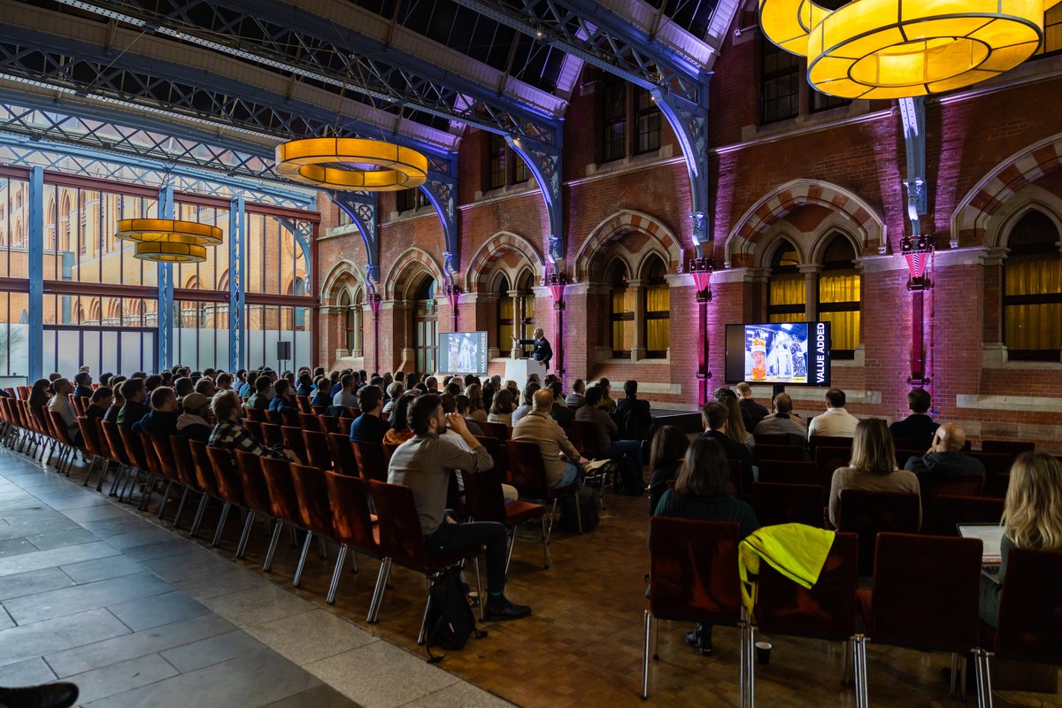 VeraContent tweet media