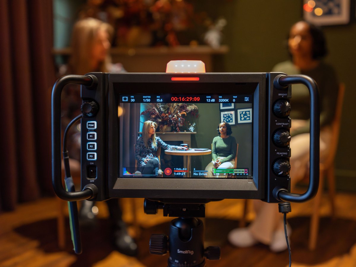 MarionGithegi's tweet image. Behind the scenes of EP1. It&apos;s more than a podcast; it&apos;s a front row seat into the captivating world of film-making and theatrical brilliance

Photo: Ademola Alashe

#podcast #acting #director #film #theatre #bescenedirectorscut