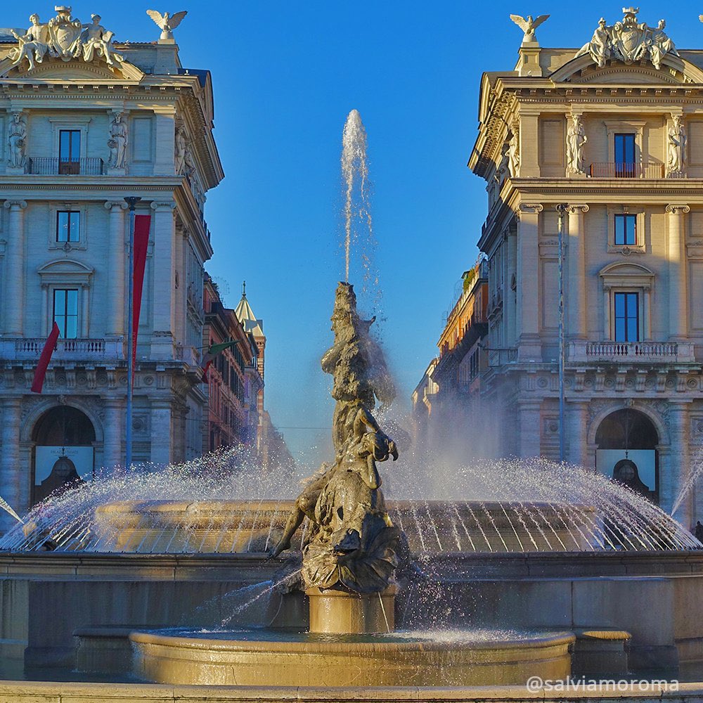 Le fontane di Roma!!

books.apple.com/it/book/le-500…

#WorldWaterDay #GiornataMondialeAcqua #GiornataMondialeDellAcqua.