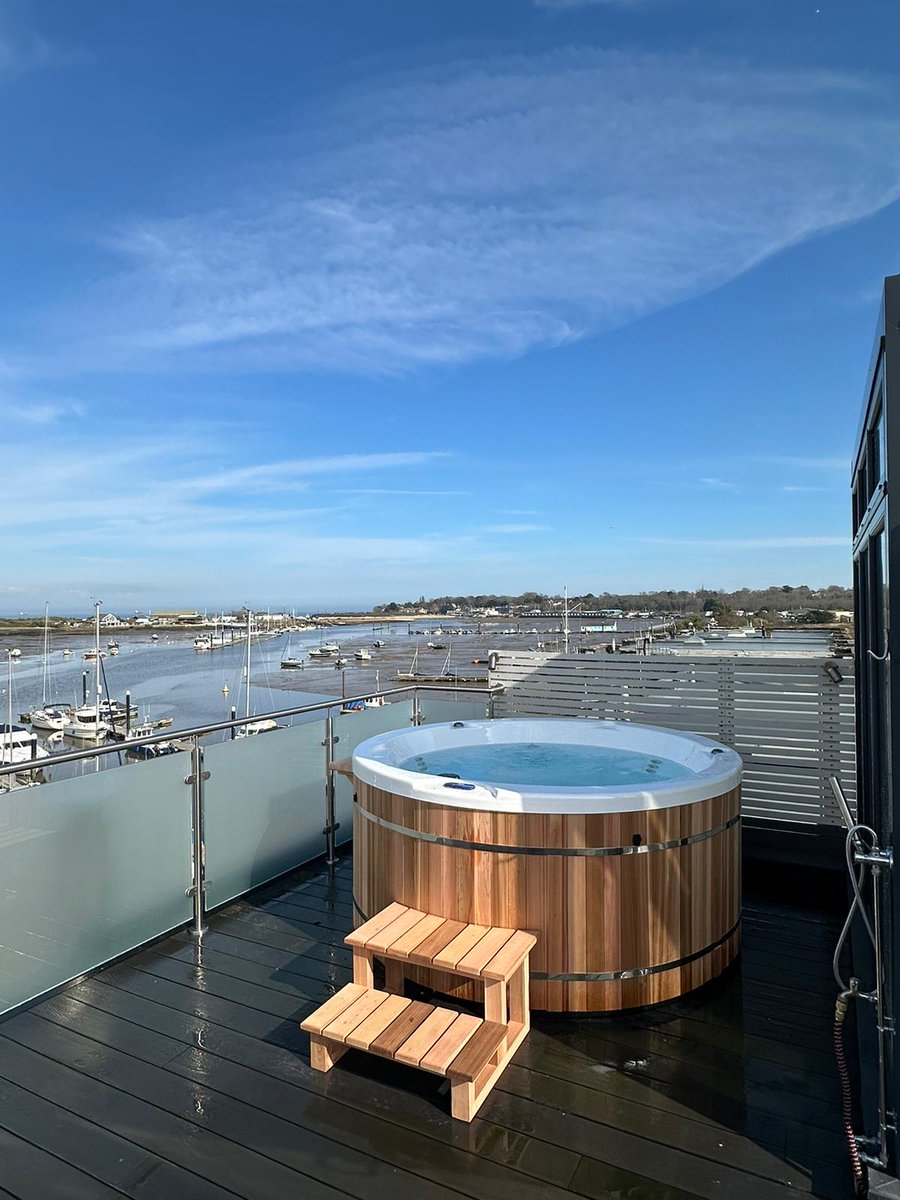 Urbancedar's tweet photo. Get your very own Urban Cedar Sport Hybrid in time for summer! Make the most of our March offers including over £1400 worth of extras completely free! Prices start from £6,995 on the Sport Hybrid, contact our friendly team today on 01934833844 to get yours. https://t.co/ylXKt4PZjp
