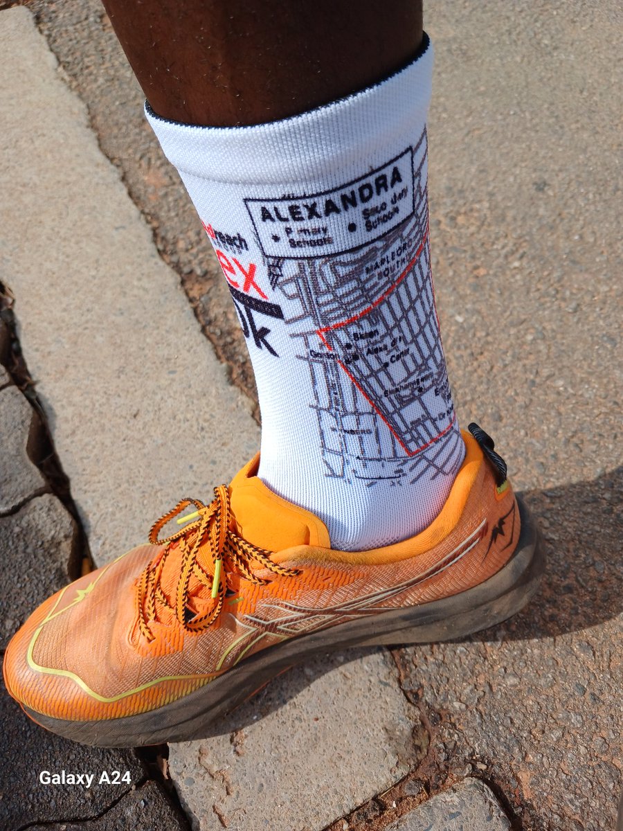 Run street of Tembisa today morning ka socks from Alex🧦😍
@RunAlexAC @SOXfootwear 
#runalex #watermeongang🍉
Thank you