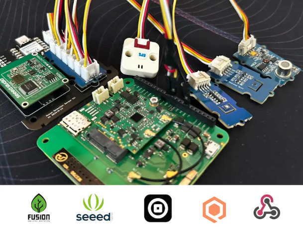 seeedstudio's tweet photo. Making neonatal incubation smarter & safer is possible!🏥
@pradeeplogu0 's project tackles this challenge with a real-time monitoring system. Using #BLE for #wireless communication🧐 and the Qubitro platform for secure data transfer, it accurately tracks vital incubator readings. 

🌥 Cloud-based dashboards offer #healthcare providers a comprehensive view, allowing them to react quickly to changes.☑️

More details can be found in the post below🔜
https://t.co/Y5UzFLsgJ7