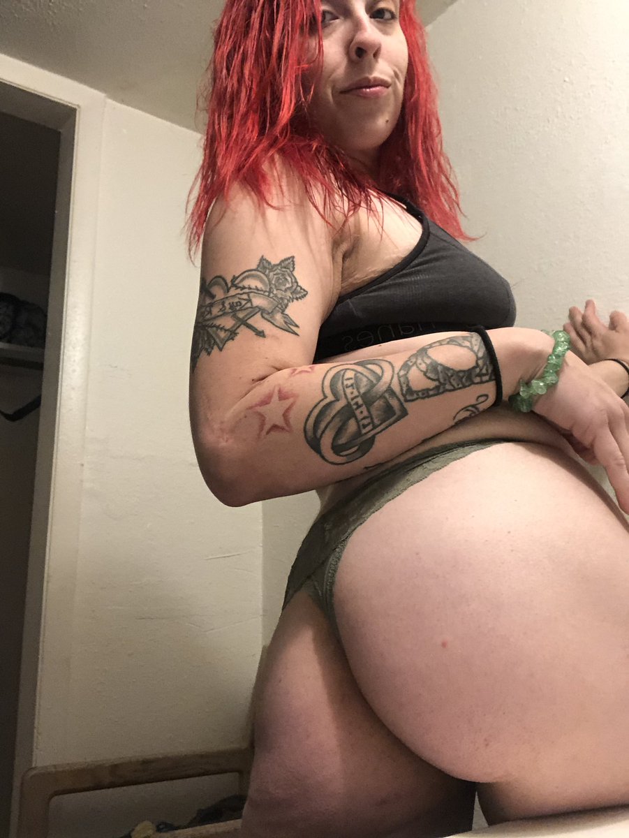 velmaadelux's tweet photo. It’s really that time guys you know you want some go ahead and let me know👀😈💯🙀#TrendingHot #SNOWBUNNY #porn #dallasmeets #dallasfreaks #bbc #dallaslinks #dallashookups #THICK #latenightfreak #hitthedms #dallasTx #flexible #fuckme #backshots #juicypussy #daddy #blowjobs #Dfw https://t.co/7Xz7B5j5Xb