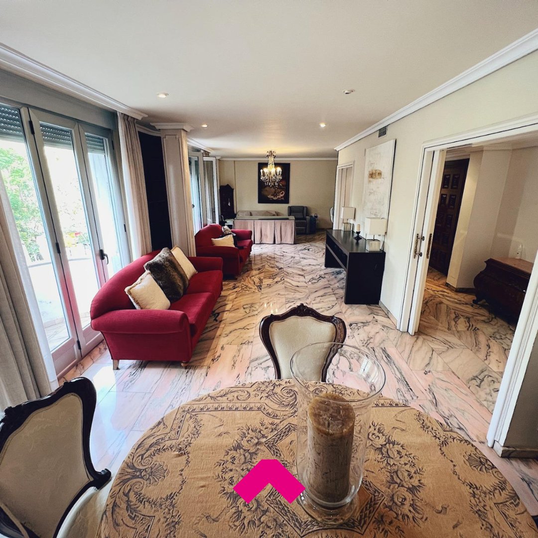 InmoBarin's tweet image. Fantástica vivienda en edificio más insigne del centro de la ciudad📍

📌 Nº de Referencia: 01-AC225
🛏 Habitaciones: 3
🚿 Baños: 2
⛏ Metros construidos: 173

🌐Toda la información en nuestra web:
inmobiliariabarin.com/inmueble-20001…