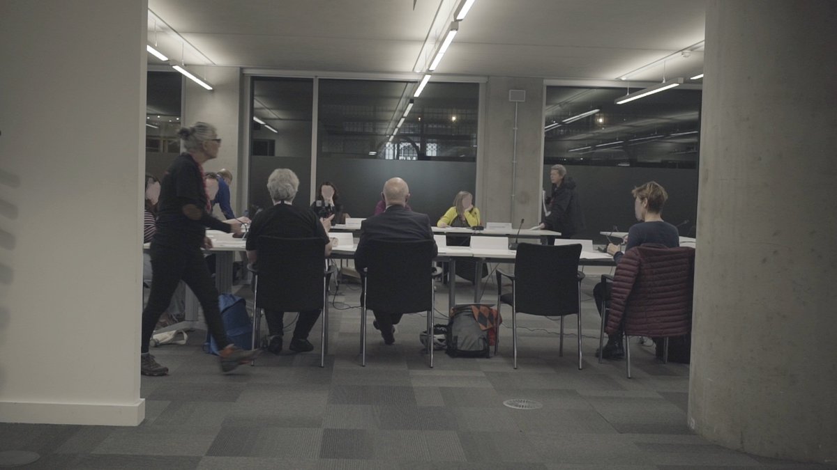 📢📢Last night the Fight4Aylesbury collective hand delivered an open letter to Southwark Council's leader and cabinet members, making some key demands for the future of the Aylesbury Estate.

No closed reports on the Aylesbury future plans!
Read on ⬇️