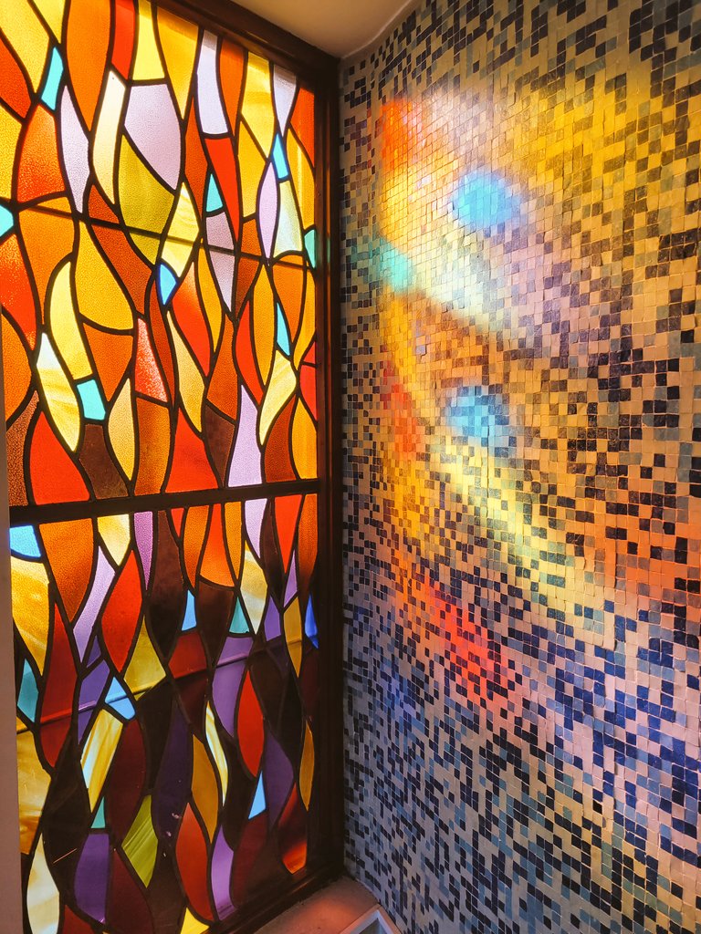 EoinBuckleyLmk's tweet image. Gorgeous colours in the Res Block this morning.
@MICLimerick 
#SpringFinally