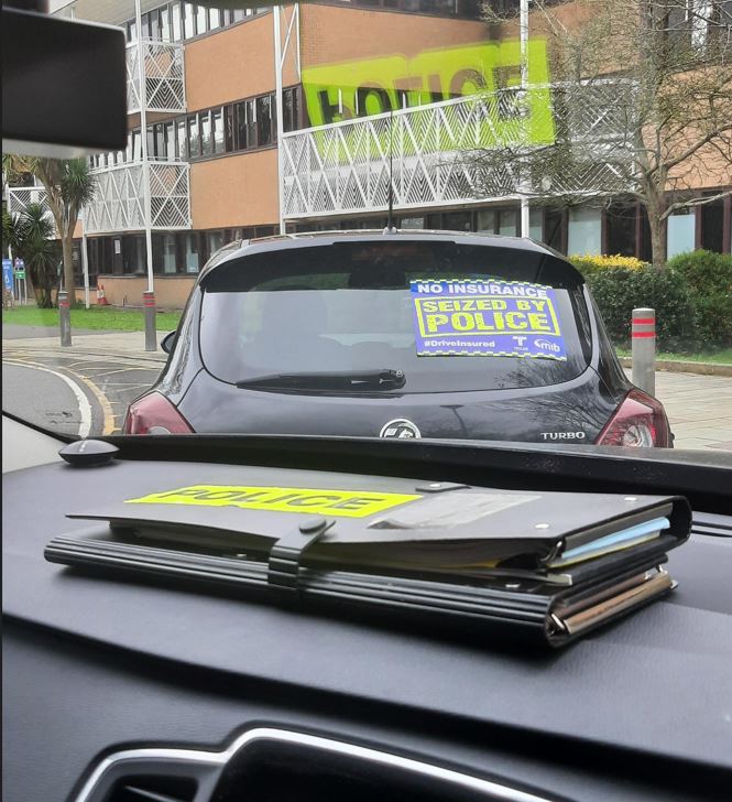 Officers from #OpToro stopped this driver during a day in #WestonsuperMare. Vehicle hit in car @OpTutelage marker for No Insurance. Offences dealt with & vehicle seized. Proactive #RoadsPolicing Op targeting those who cause harm on our roads. @ASPNorthSom @ASPolice @DriveInsured