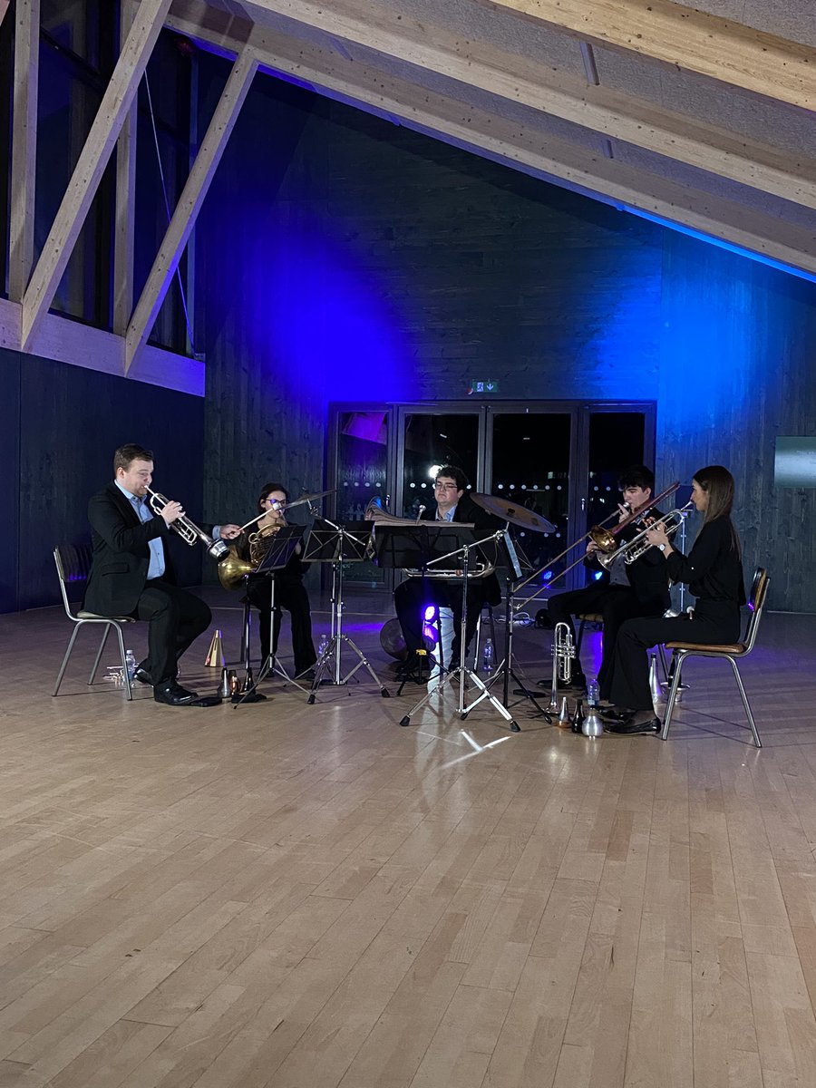 Poliphonia tweet media