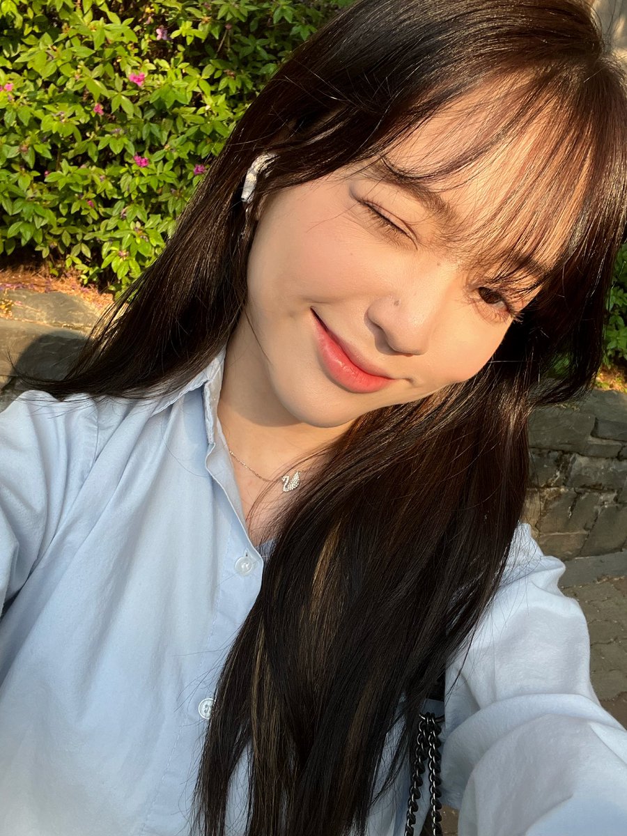 ☀️☀️

#HINA #희나
#WITCHERS #위쳐스
