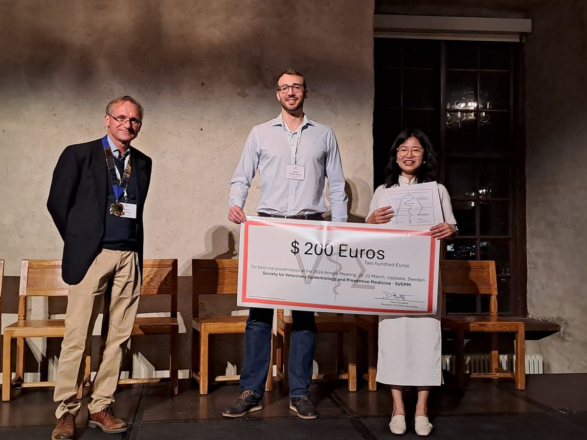 Huge congratulations to You Chang for winning the very well deserved award for best oral presentation at #Svepm2024, sponsored by <a href="/SRUC/">SRUC</a>, with her talk on multi-host and multi-route transmission model of bovine tuberculosis #bTB to assess control strategies in Ireland.
<a href="/WUR/">Wageningen U&R</a>