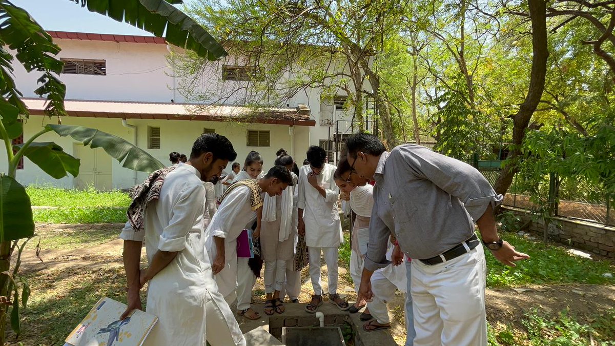 gvp1920's tweet photo. Gujarat Vidyapith celebrates World Water Day. Let's pledge to conserve, cherish, and sustain this life-giving resource for generations to come.
@harshad5350
@UN
#gujaratvidyapith
#WorldWaterDay
#WaterForPeace
#WorldWaterDay2024
#UNCED https://t.co/yROrhE9VZY