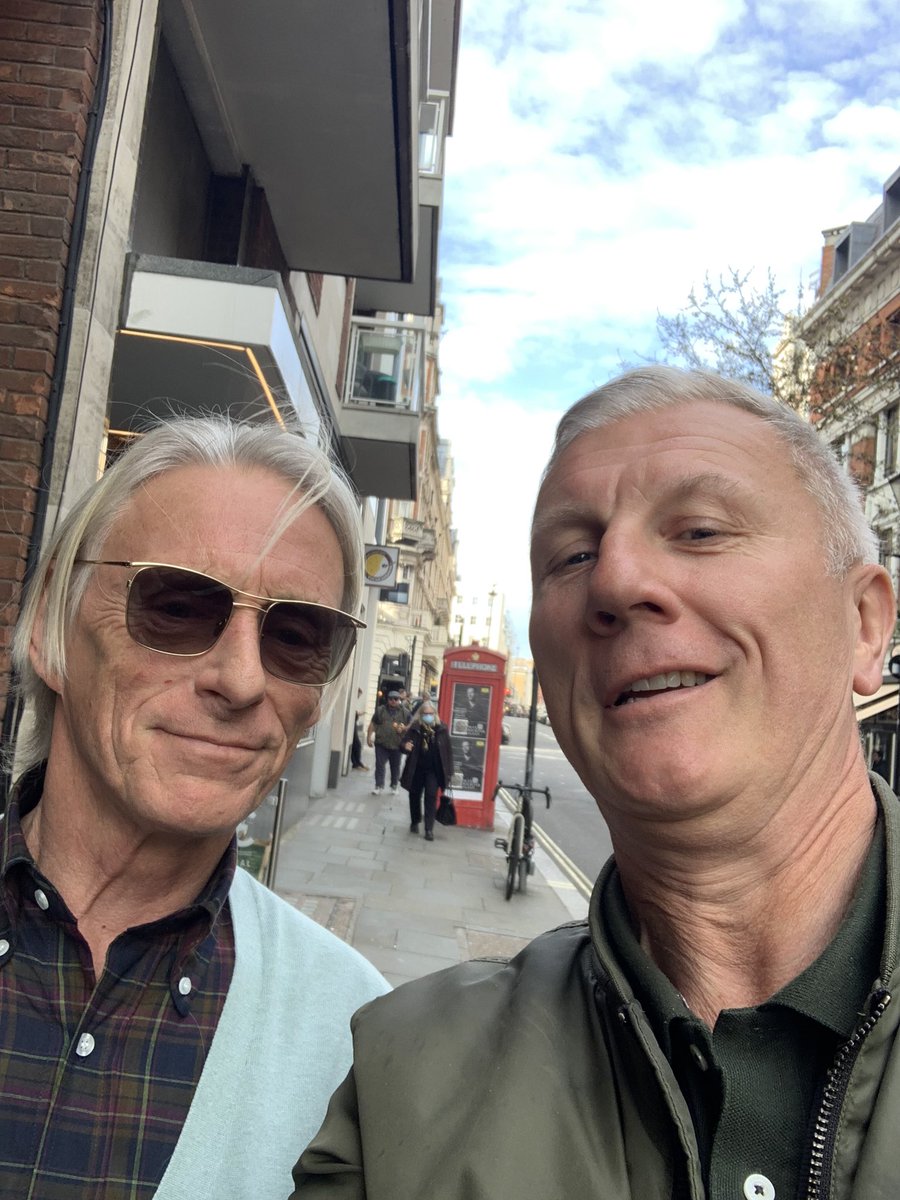 Cliff stewart (@cliffthecab) on Twitter photo Met the Modfather yesterday - what a lovely bloke
See you at Hammersmith 8th November 👍
Legend <a href="/paulwellerHQ/">Paul Weller</a> Met the Modfather yesterday - what a lovely bloke
See you at Hammersmith 8th November 👍
Legend <a href="/paulwellerHQ/">Paul Weller</a>