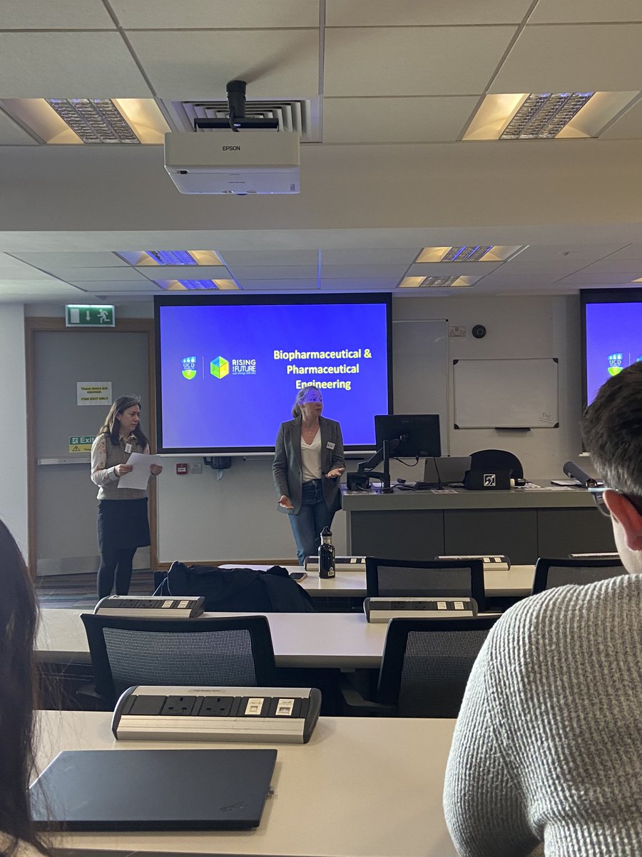 Today at the 3rd Seminar Day of @UCD_ChemEng Let’s start 🥼🧬