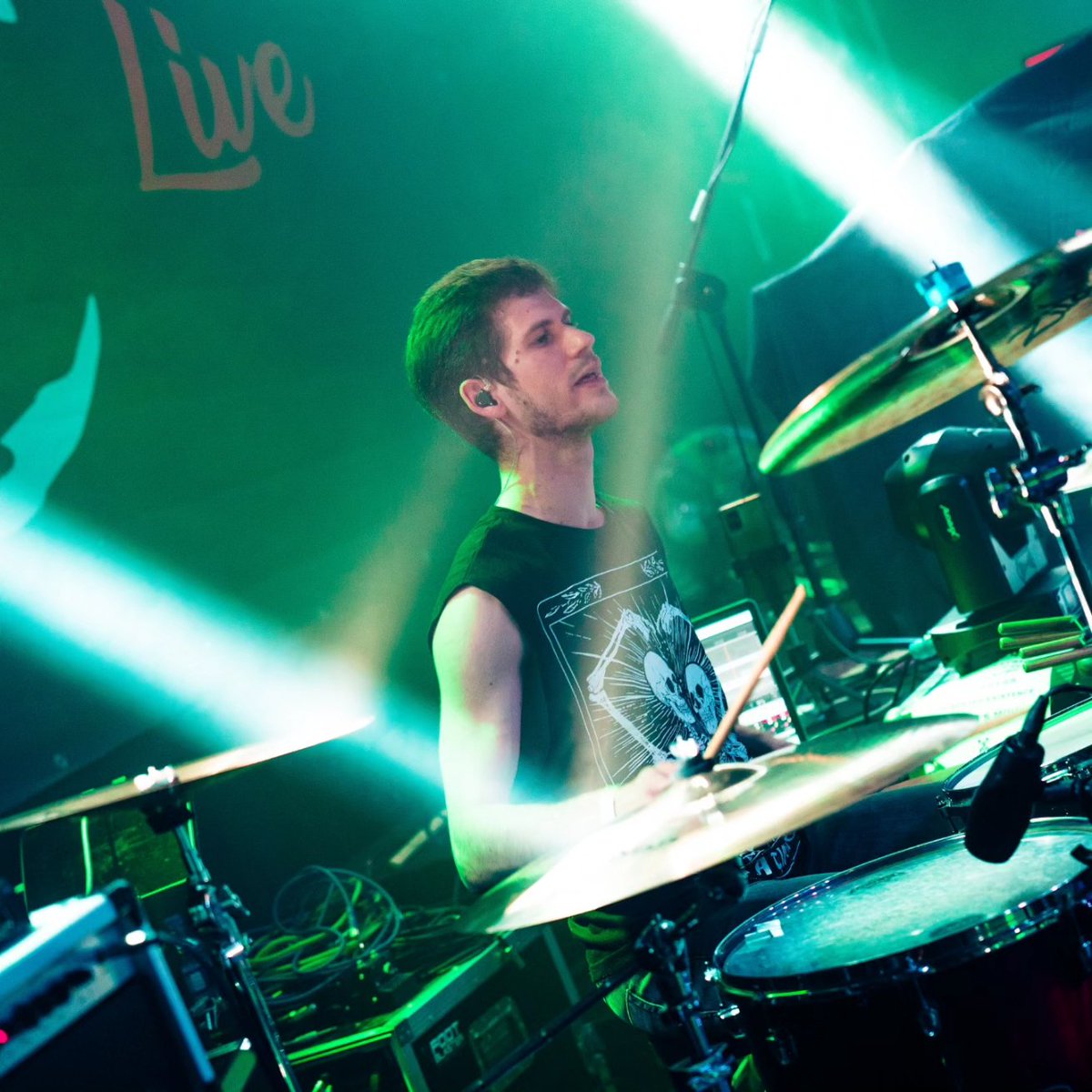 🔥DAMNED DARK FESTIVAL 🔥
.
🕸️ 02.03.2024 🕸️
.
🥁@break_paul 🥁
.
Pic by 📸 <a href="/mctphoto/">Moncton Photography</a> 
#vocal #band #wtof #wheretheoceansfall #metalcore #madrid #lights #lightson #pic #picoftheday #photo #photography  #photooftheday  #drum #drummer #pearl #tama