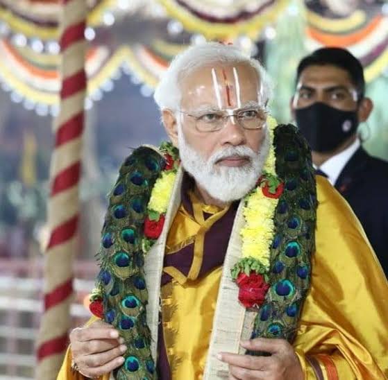 GemsHimachal's tweet image. हिमाचल में सरकार बीजेपी की बने या बने फिर कांग्रेस की कोई फर्क नहीं पड़ता। 

फर्क पड़ता है सिर्फ केंद्र सरकार से केंद्र में मोदी के लिए शुरू से वोट किया है और केंद्र में दुबारा बीजेपी आए फिर से वोट भी करेंगे और सोशल मीडिया के हर प्लेटफार्म पर प्रचार भी करेंगे।
#PmModiAgain #BJP