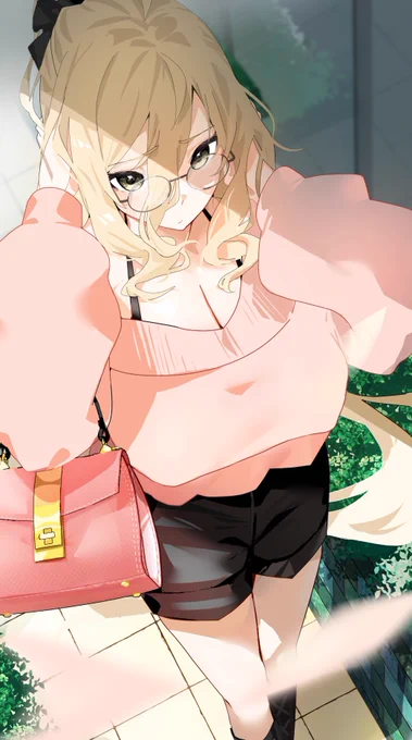 ポニテ変じゃないかな。 