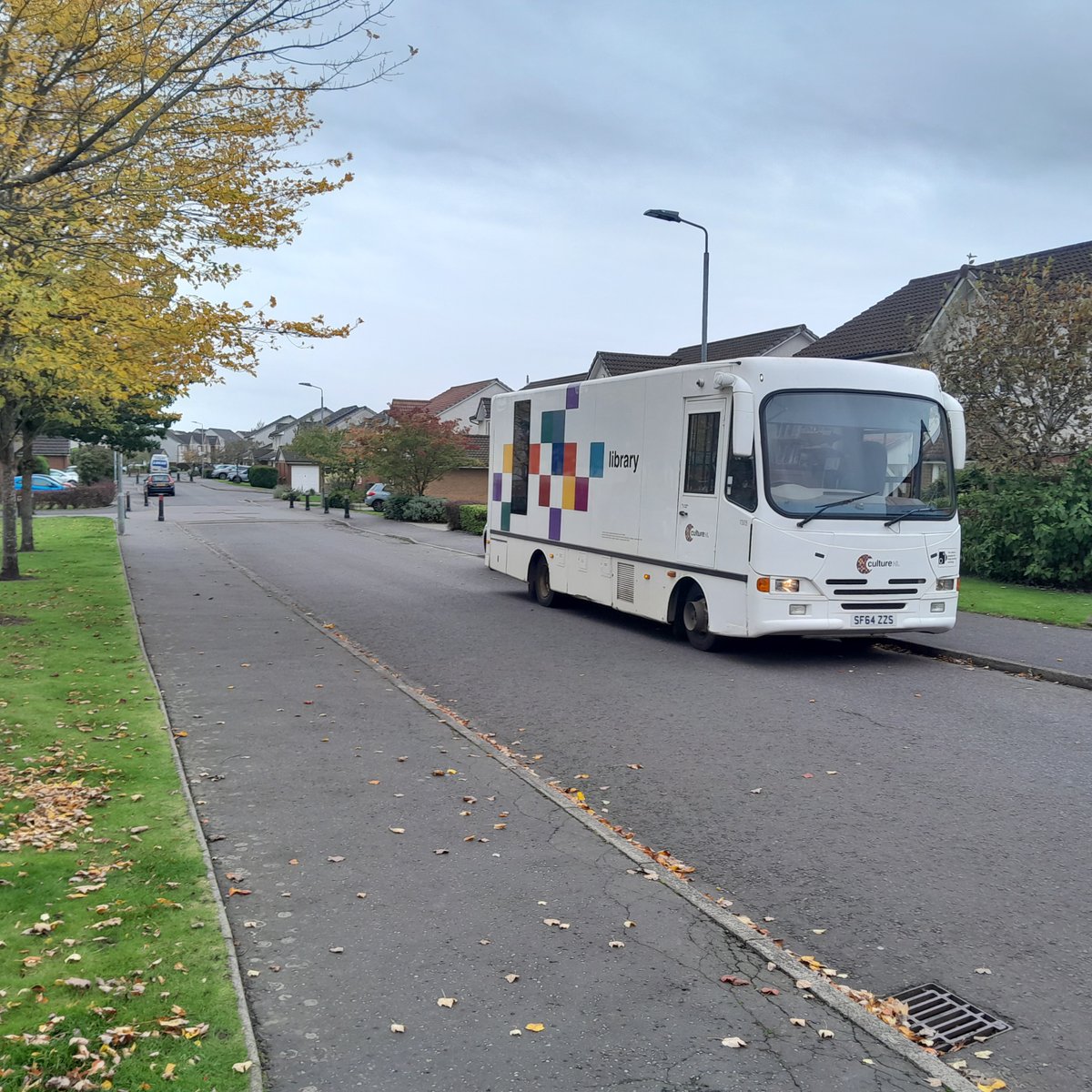 LibrariesNL's tweet photo. We're glad to confirm our #MobileLib has made a full recovery and is now back on the road. Both mobile libraries are now attending stops on the timetable.
Find your stop here: https://t.co/fRcWpxBRJV https://t.co/OM5waASB5Z