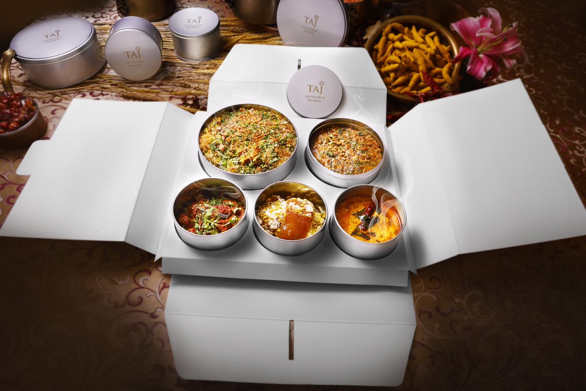 TajSantacruz_'s tweet image. Embrace the cherished traditions of Ramadan our exquisite Iftar box. 
Order yours today and immerse yourself in the spirit of the holy month with Taj Santacruz Mumbai.                  
For more details and to place your order, please call: +91 22 62115211
#iftarbox #tajsantacruz