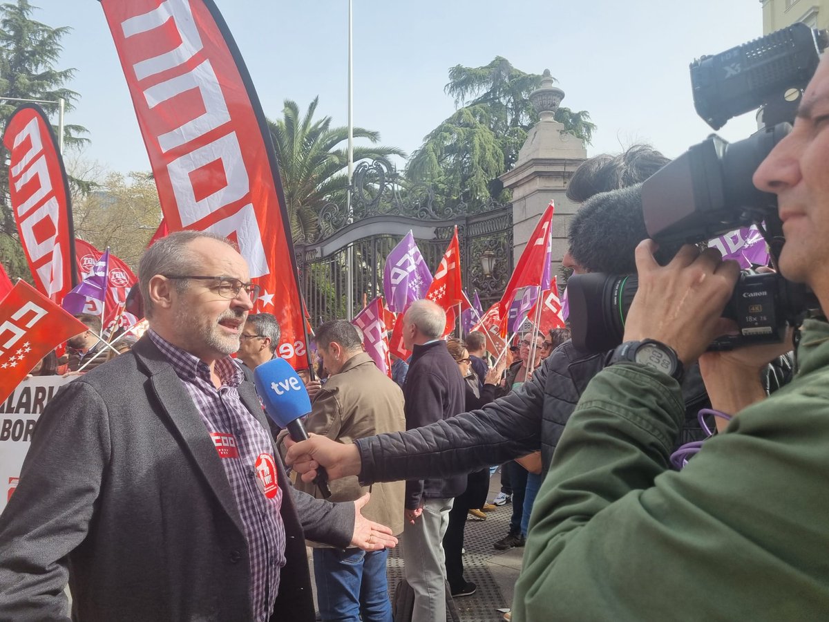 Servicios CCOO tweet media