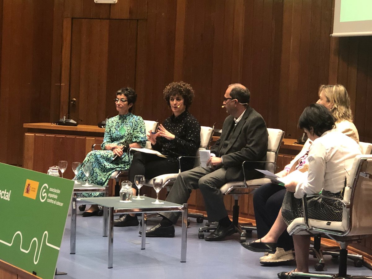 Participa <a href="/AMolinaBarcelo/">Ana Molina-Barceló</a> coordinadora de investigación del área de investigación en Cáncer y salud Pública de <a href="/GVAfisabio/">Fundació Fisabio</a>: ''Los determinantes sociales influyen en la participación: genero, edad, país de origen, nivel educativo, económico, etc'
#Juegatupapel #TodosContraElCáncer