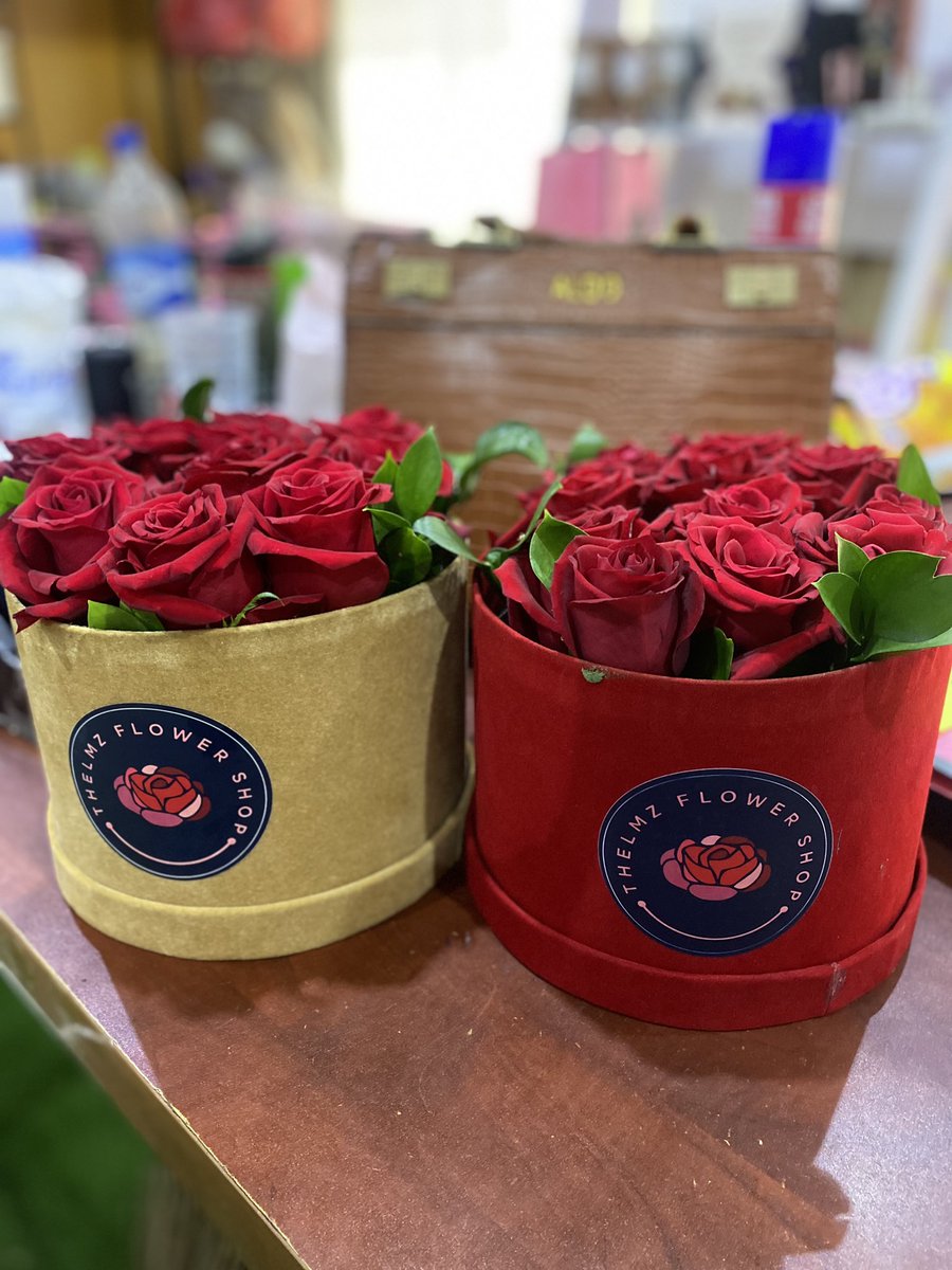 Thelmzflower's tweet photo. Thank God itβs Friyaaaay.
Are you ready for the weekend?
Weβre starting ours on a rosy note.
Click the link on our bio to order now for fast response and delivery.
#thelmzflowershop #flowers #flowershop #floristshop #freshflowers #freshflowerbouquet #freshflowerfriday https://t.co/i3ocHn92Wv