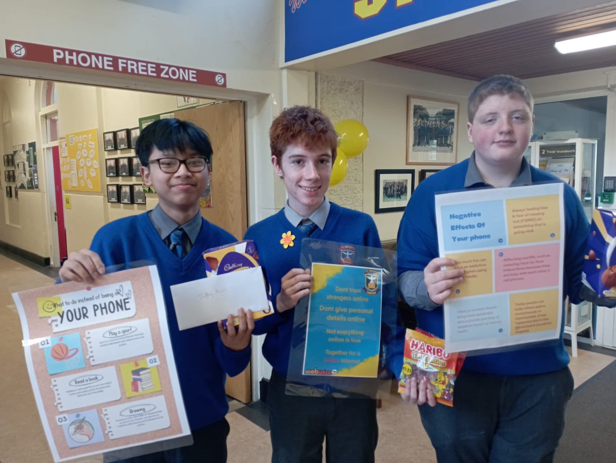 Congratulations to Jeofrey, Evan, Joshua. Winners of Webwise Poster Competition to promote online Safety! #ERST #ERBB