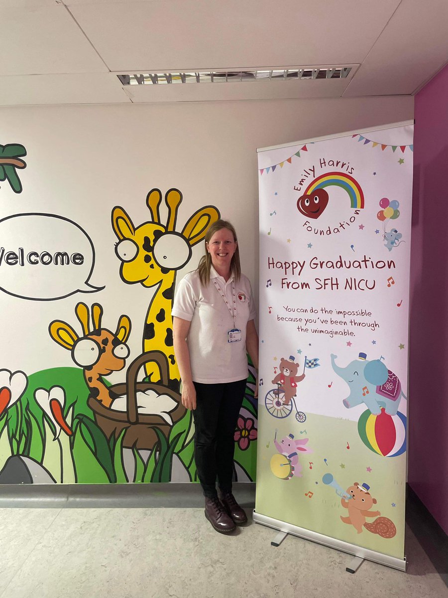 We are delighted with this beautiful banner that will be used as a backdrop for photographs when babies are discharged from @SfhNICU Thank you to Molly for organising this! Can’t wait to see it in action!