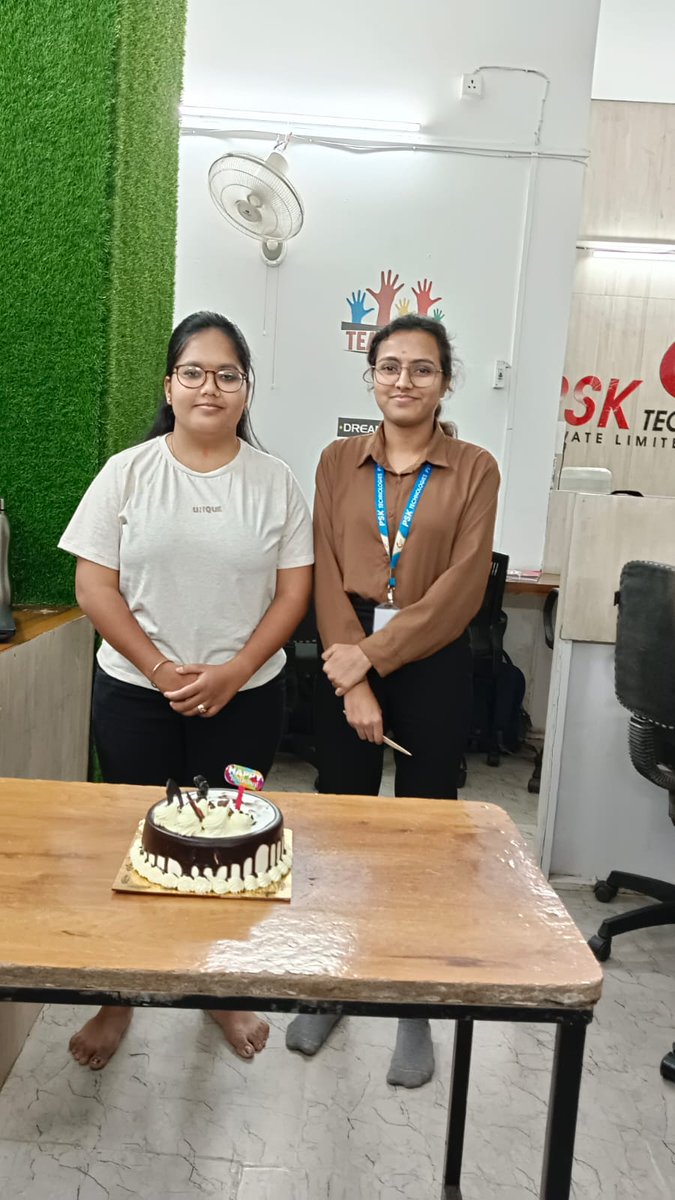Happy Birthday Ayushi & Tanushree . . #HappyBirthday #birthdaygirl #BirthdayCelebration #BirthdayWishes #CelebrateWithMe #BirthdayJoy #BirthdayFun #BirthdayVibes #BirthdayMemories #BirthdayCake #BirthdayCheers #BirthdayBash #pskitservices #psktech #pskteam #nagpur