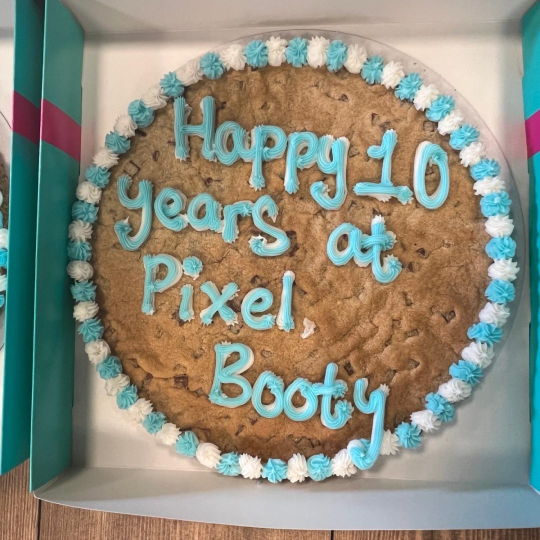 pixelbuilders's tweet photo. Happy 10th Pixel Birthday to our Umbraco Master Andy Boot! π
Thank you for your jokes, Umbraco wizardry, hard work, helpful insights and knowledge of discount vouchers.
Enjoy your cookies! πͺ
#pixelbuilders #digitalagency #marketing #umbraco #umbracogold #h5yr https://t.co/tn48T9oeDR