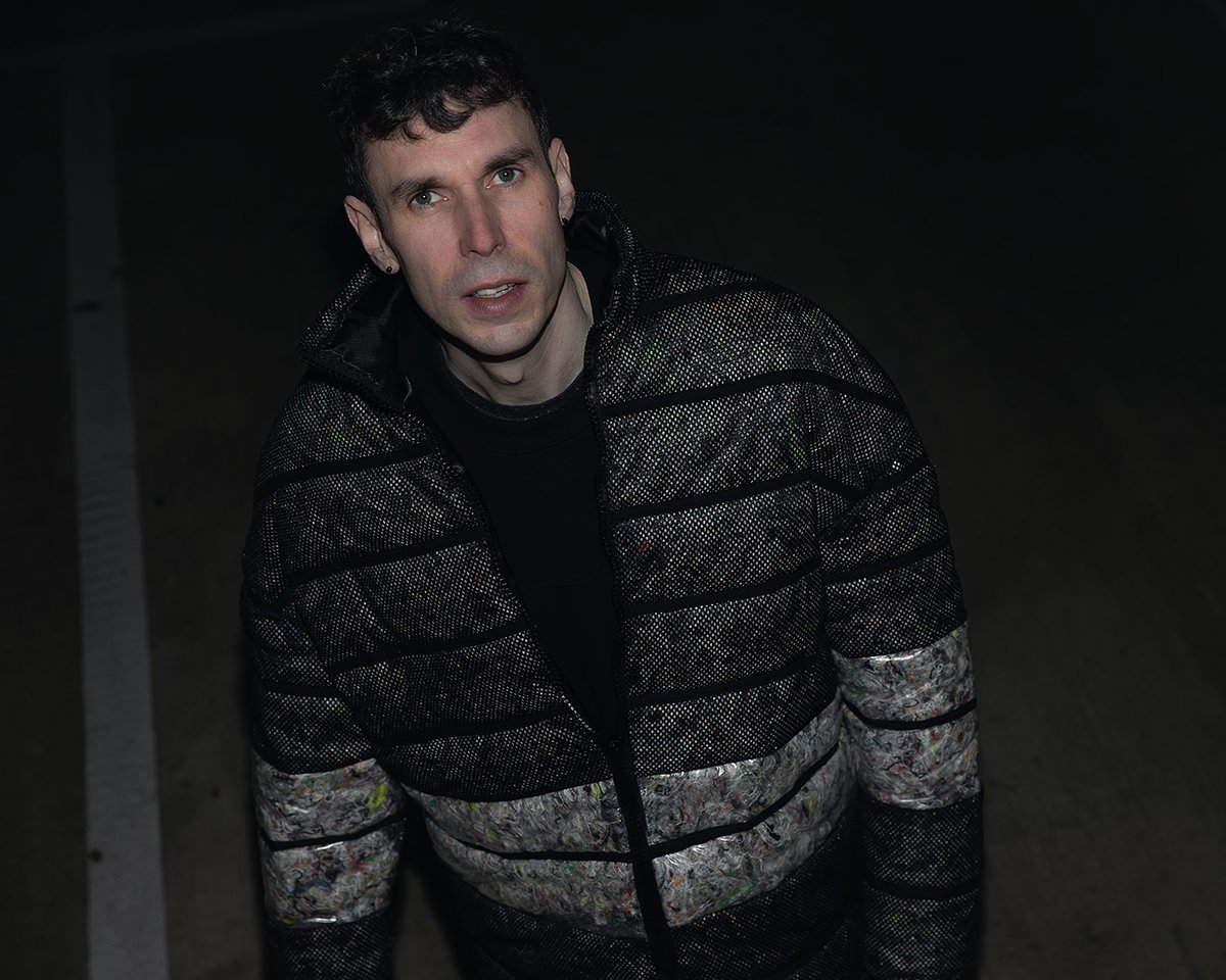 ASDF Mesh Parka. Outer mesh filled with recycled garment fibers. (= @asdf_studio =)