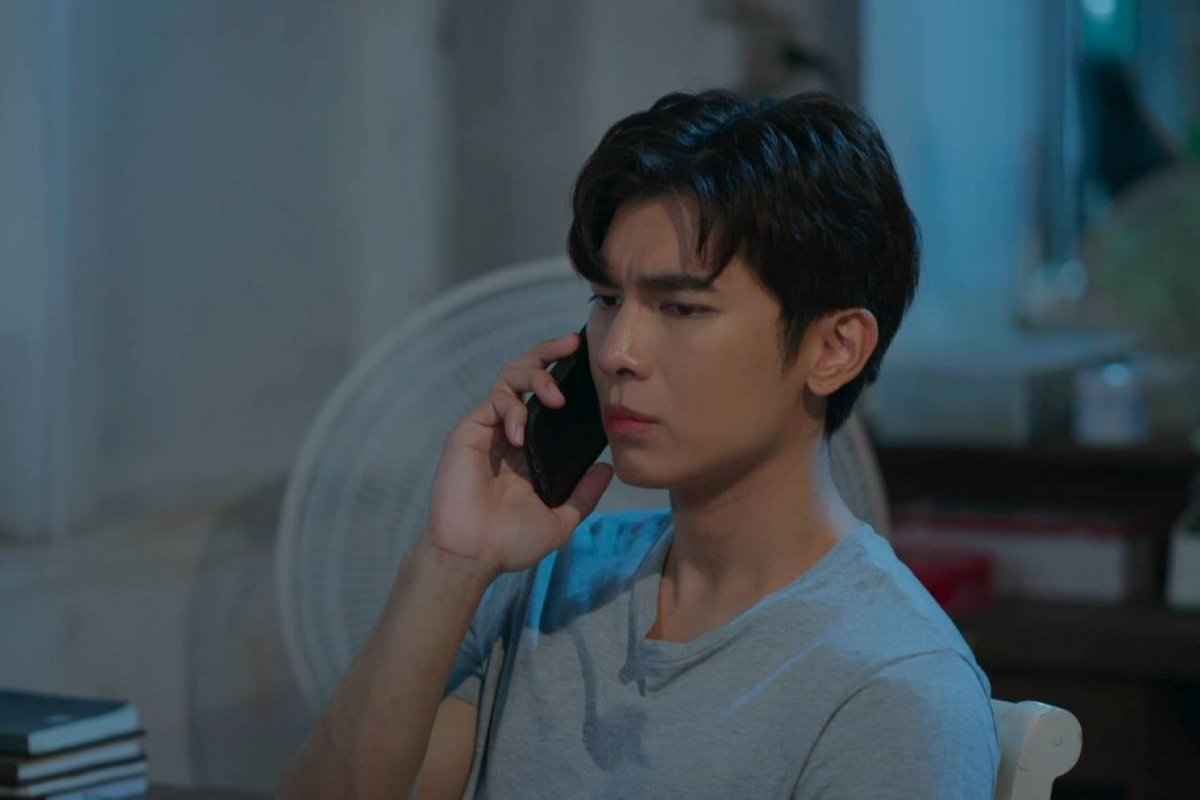 Ch3Thailand_33's tweet image. คล้าวเข้าใจผิดว่าทองกวาวเปลี่ยนใจ  ทำให้ความสัมพันธ์ของทั้งคู่ยิ่งห่างเหิน คืนนี้ มนต์รักลูกทุ่ง ๒๕๖๗ EP.9

ติดตามชม #มนต์รักลูกทุ่ง๒๕๖๗ #FallingInLove
ทุกวันศุกร์ เวลา 22.45 น.
ดูทีวีกด33 ดูมือถือกด3Plus
ออนไลน์คลิก bit.ly/3XMAqQv