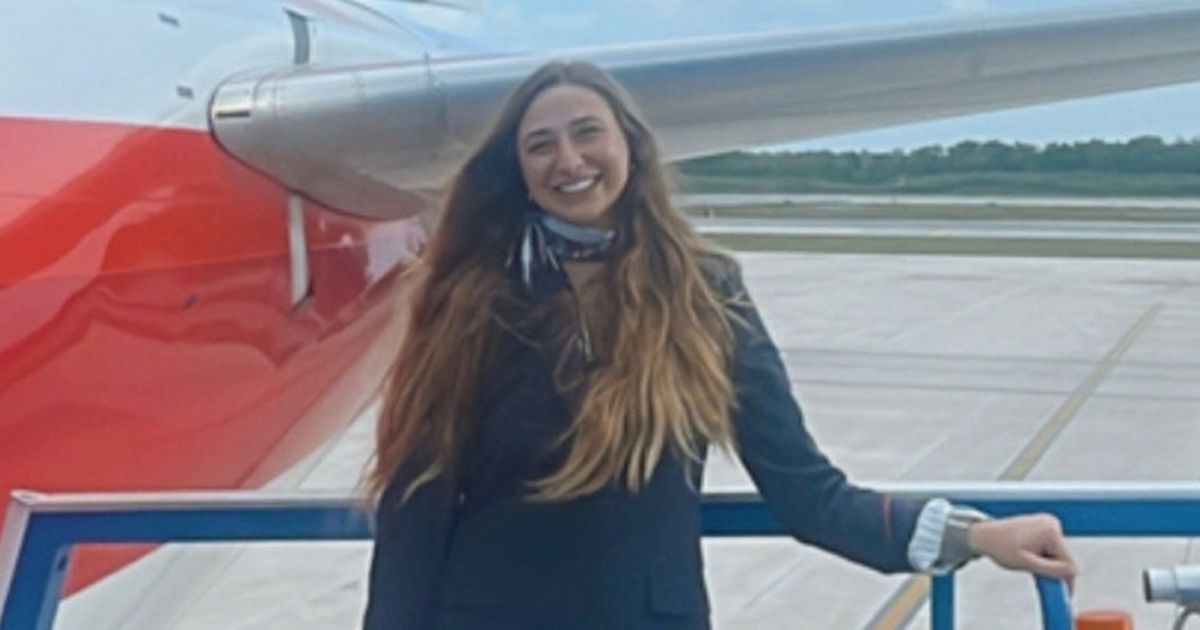Flight attendant Hannah Tesone, 23, from Colorado, US, claims her work in the cabin requires lots of rules to be enforced to keep holidaymakers safe

#Travel #TravelNews #Holidays #FlightSecrets #FlightAttendants 

dailystar.co.uk/travel/travel-…