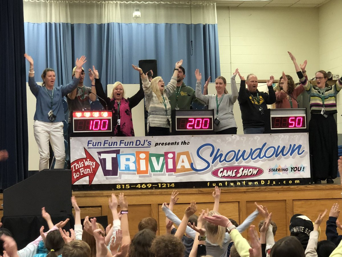 It was a FunFunFun afternoon at Whittier as we celebrated the start of Spring Break! Our Trivia Showdown Game Show was a big hit for all! Lots of fun-fun-fun! Enjoy your Spring Break! #dg58pride #dg58learns