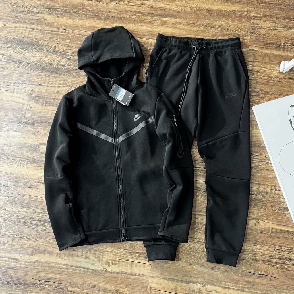 show_de_ofertas's tweet photo. Novo Conjunto De Roupa Esportiva De Zíper Casual Masculino Malha Para Outono/Inverno.

Por R$195,30 - R$227,85. 

Link: https://t.co/BUZSLmJ5Im https://t.co/YheJ00Pgyb