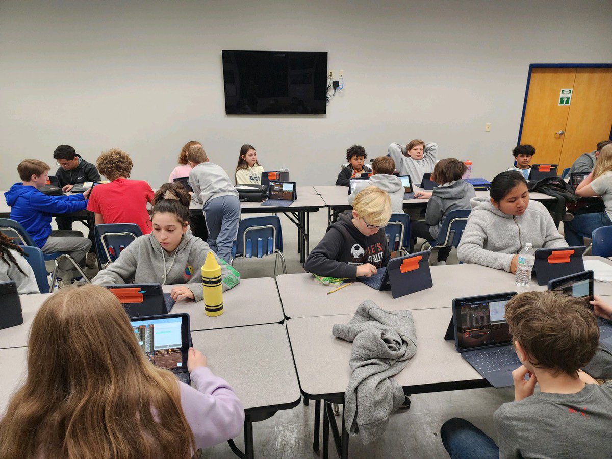 New 9 Weeks. Students at CMS are learning basic coding. <a href="/CCSCTE/">Cleveland CTE</a>