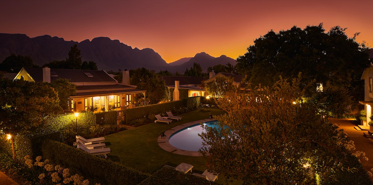 #Autumn is just around the corner, offering the perfect opportunity to #restore and #reset for the rest of the year. Prepare to make the most of the magical time of year with an unforgettable escape to #LeQuartierFrancais in the heart of #Franschhoek: bit.ly/3PurTjv