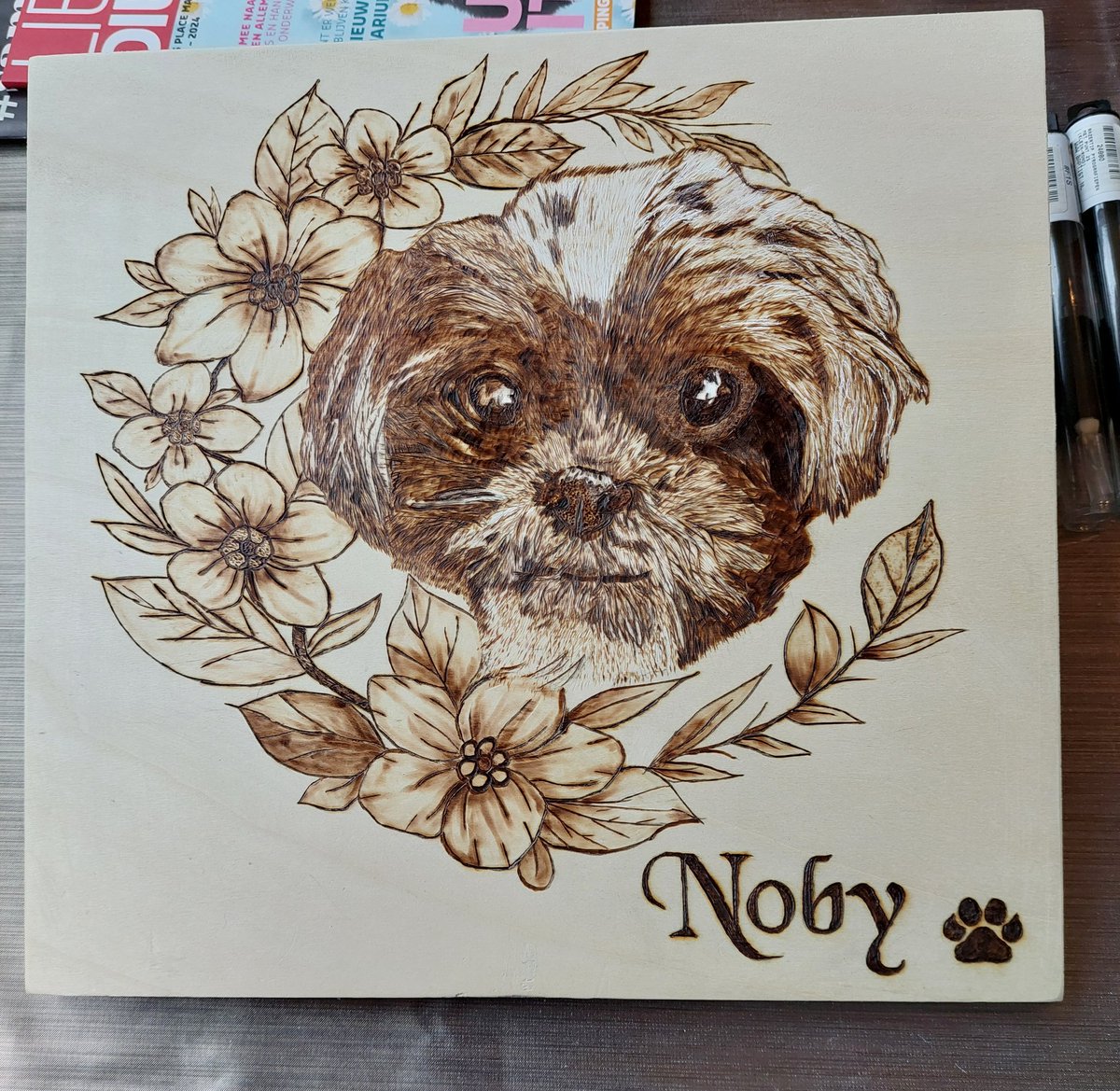 ExelMariek's tweet photo. Weer een project klaar!!!!!
Super mooi geworden
#pyrografie #houtbranden #creatieve #hobby #emmen #Drenthe #creabea https://t.co/ffjdyHMeal