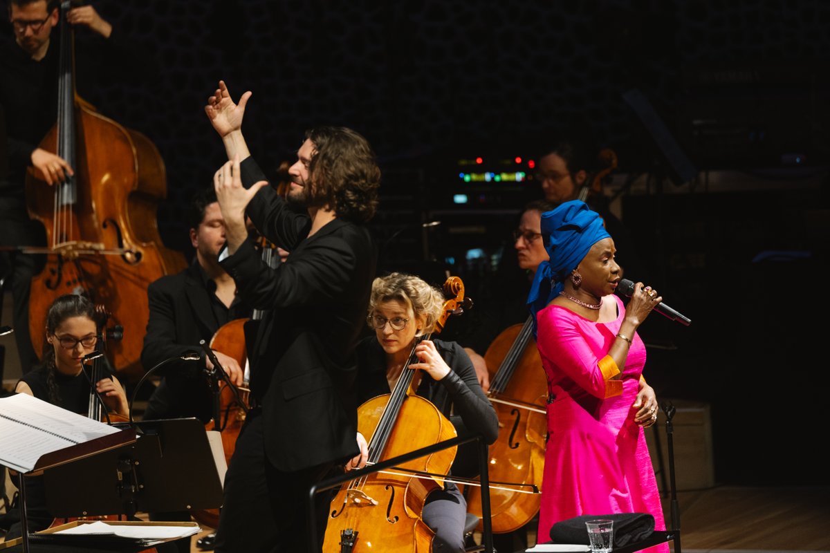 elbphilharmonie tweet picture